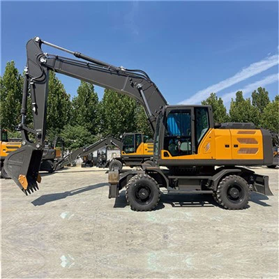 Eng katta chelakli g'ildirakli ekskavator